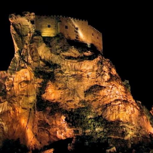 CASTELLO MANFREDONICO - Castelli e fortezze