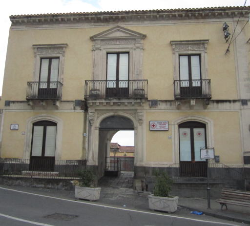 PALAZZO MAUGERI - Ville e palazzi storici